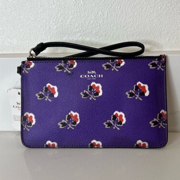 NWT Coach Bramble Rose Purple Leather Floral Print Wristlet Zip Closure - Picture 1 of 15